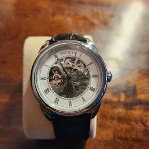 Invicta Specialty Men's mechanical movement. #23533. 42mm, 30m water resistance